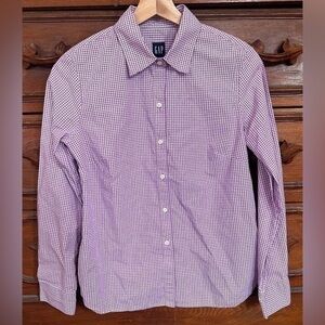 Gap checkered women’s button down